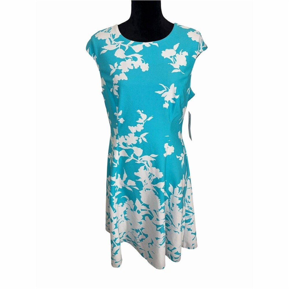 NWT London Times Dress Womens Size 10 Blue & White Floral Fit & Flare Knee